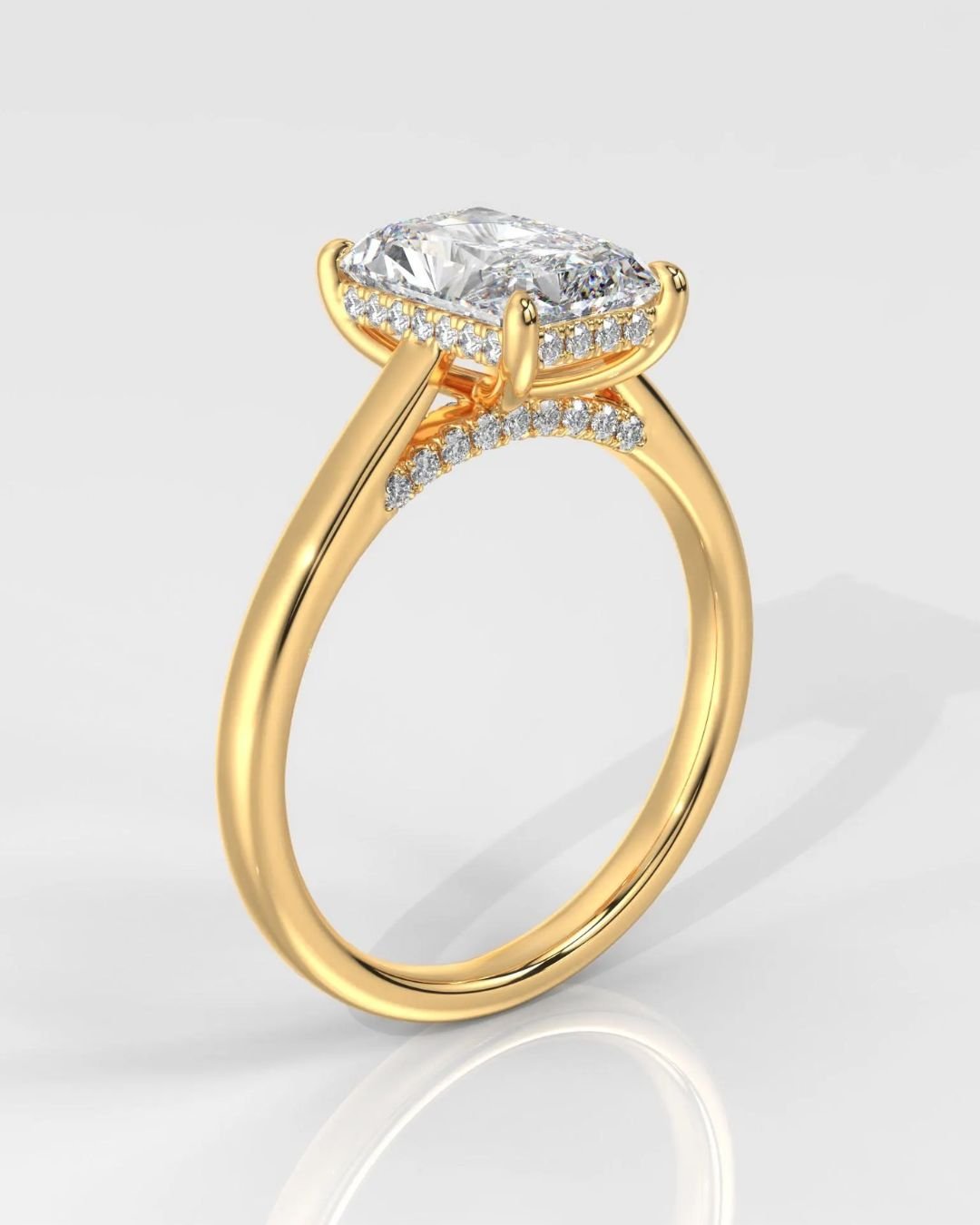 Radiant Cut Enagagement Ring