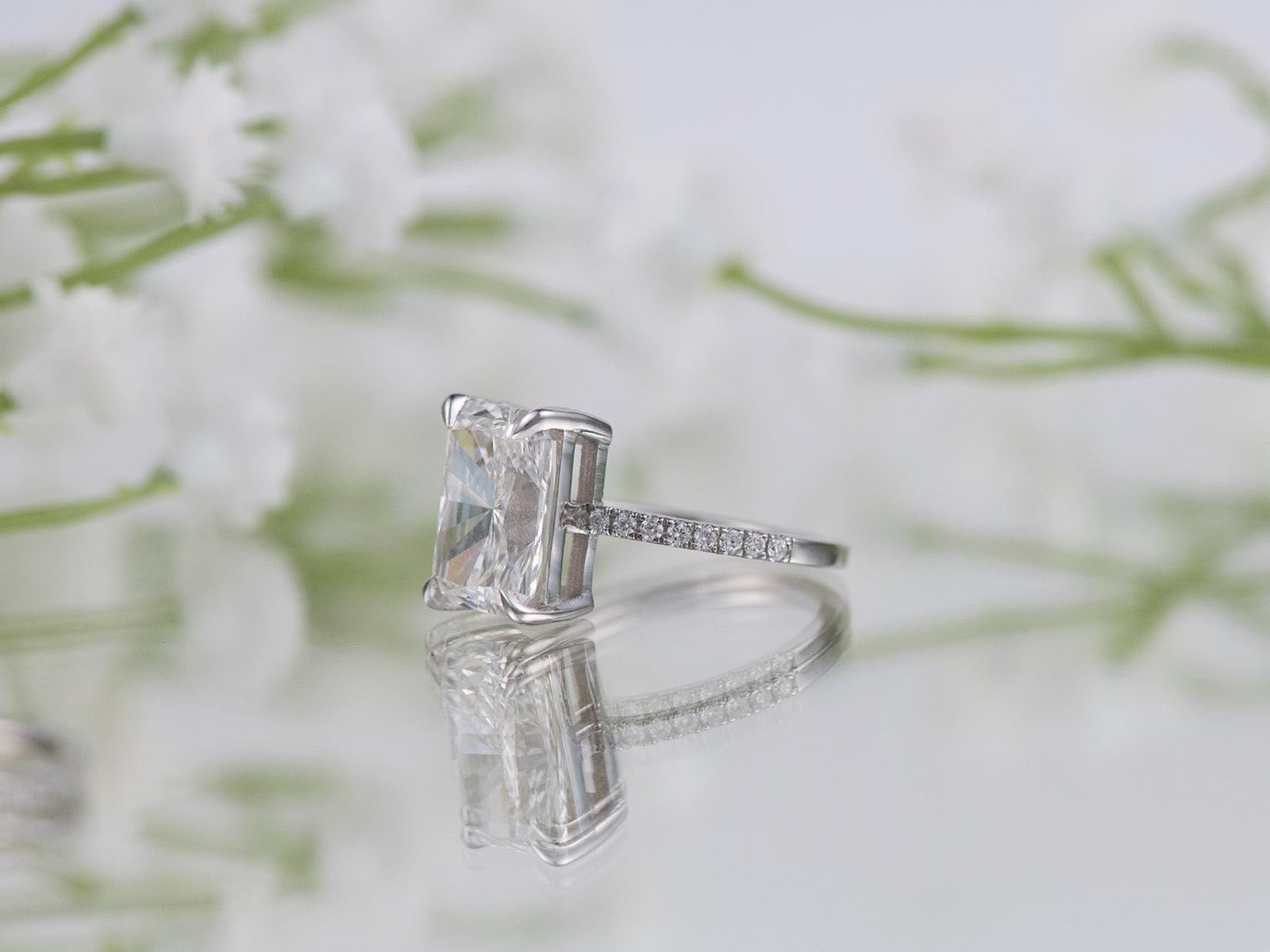 Radiant-Cut Diamond Engagement Ring with Pave Band