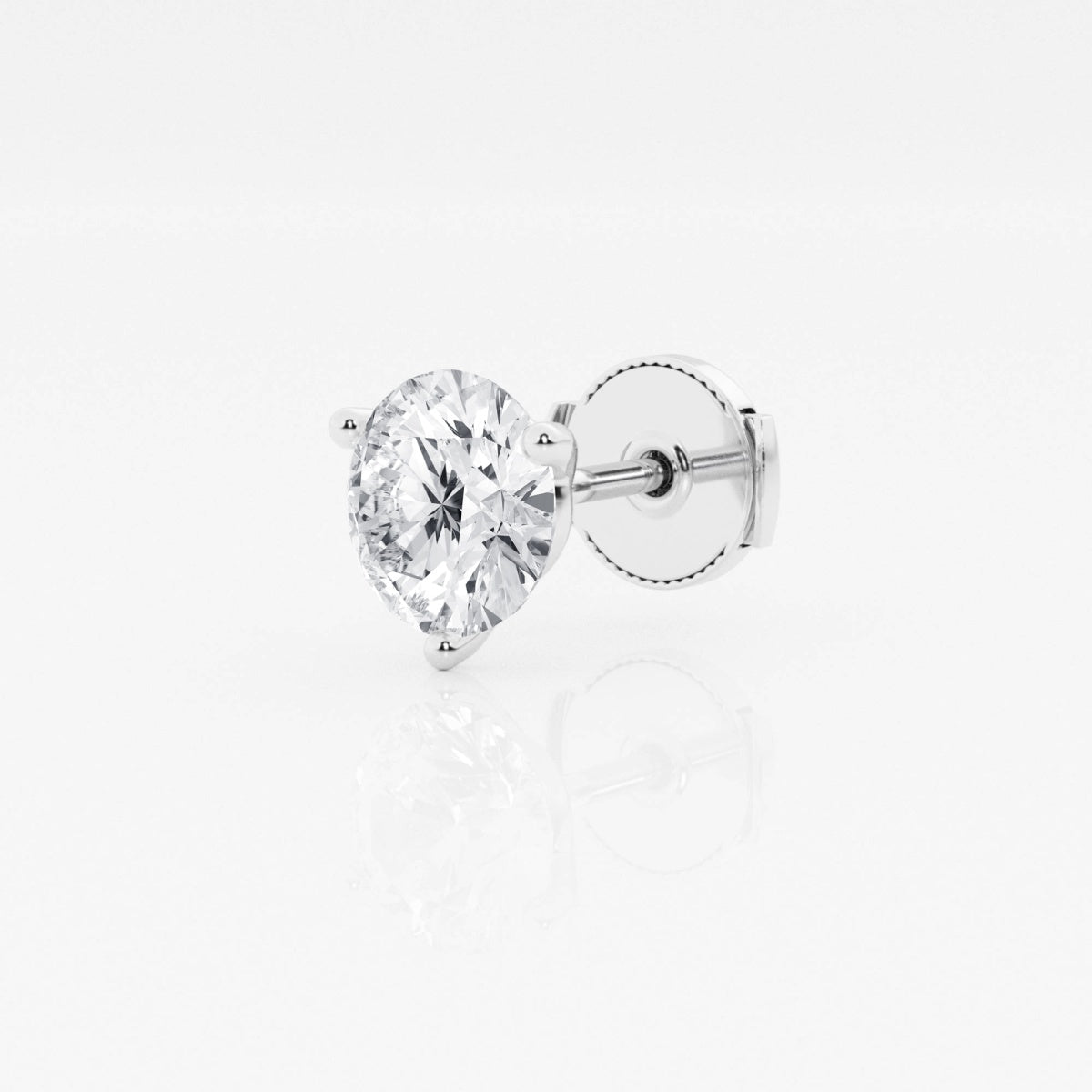 Lara - Radiant Three-Prong Style Earrings