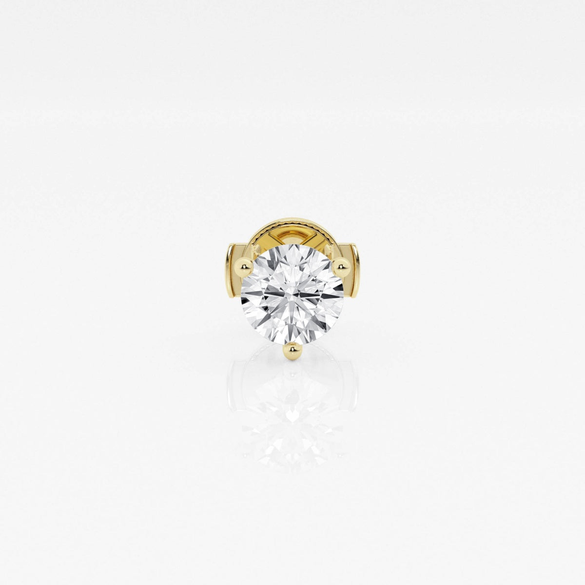 Lara - Radiant Three-Prong Style Earrings