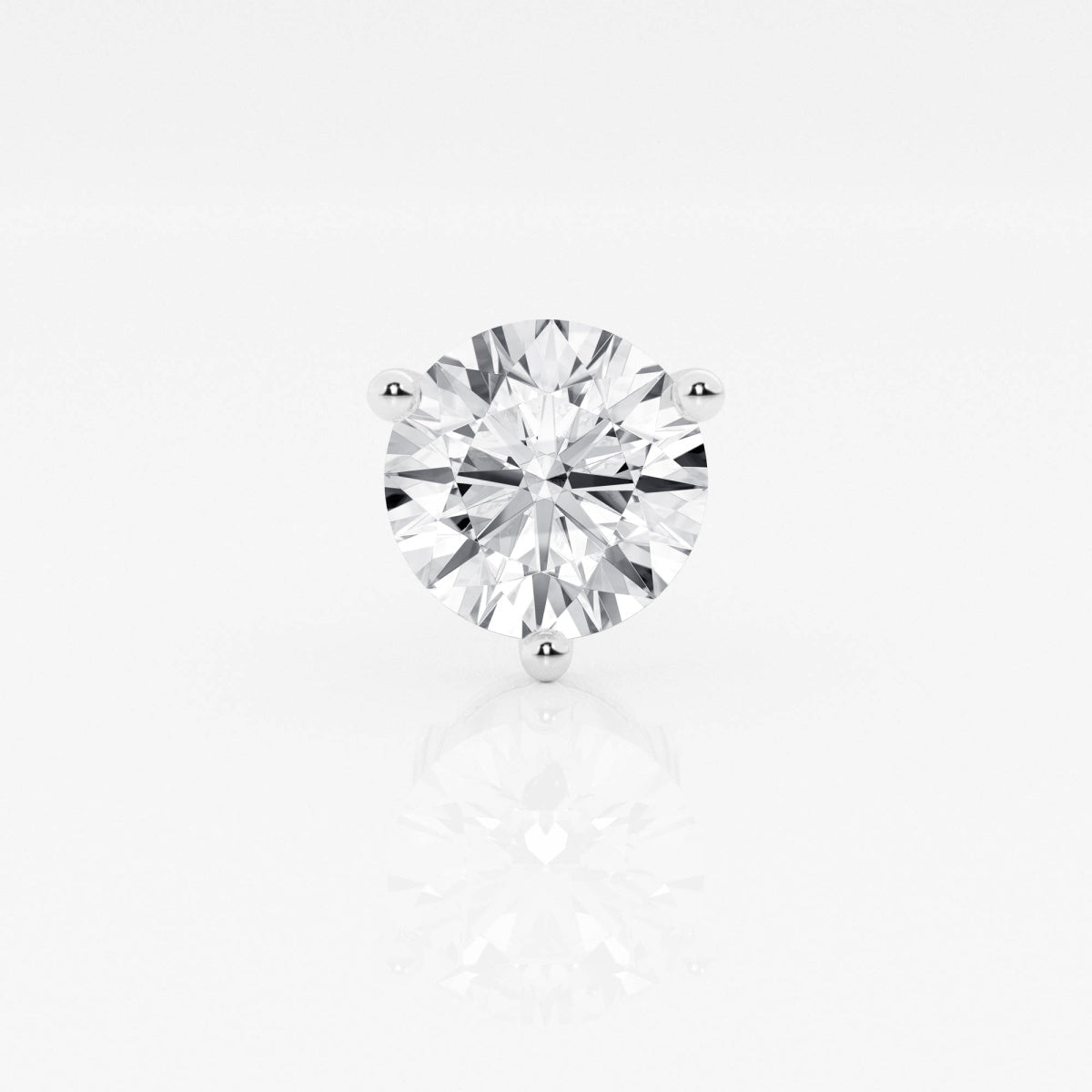 Lara - Radiant Three-Prong Style Earrings